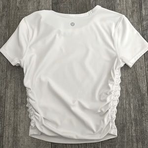 Lululemon-All it takes shirt (Nulu) size 2 - White